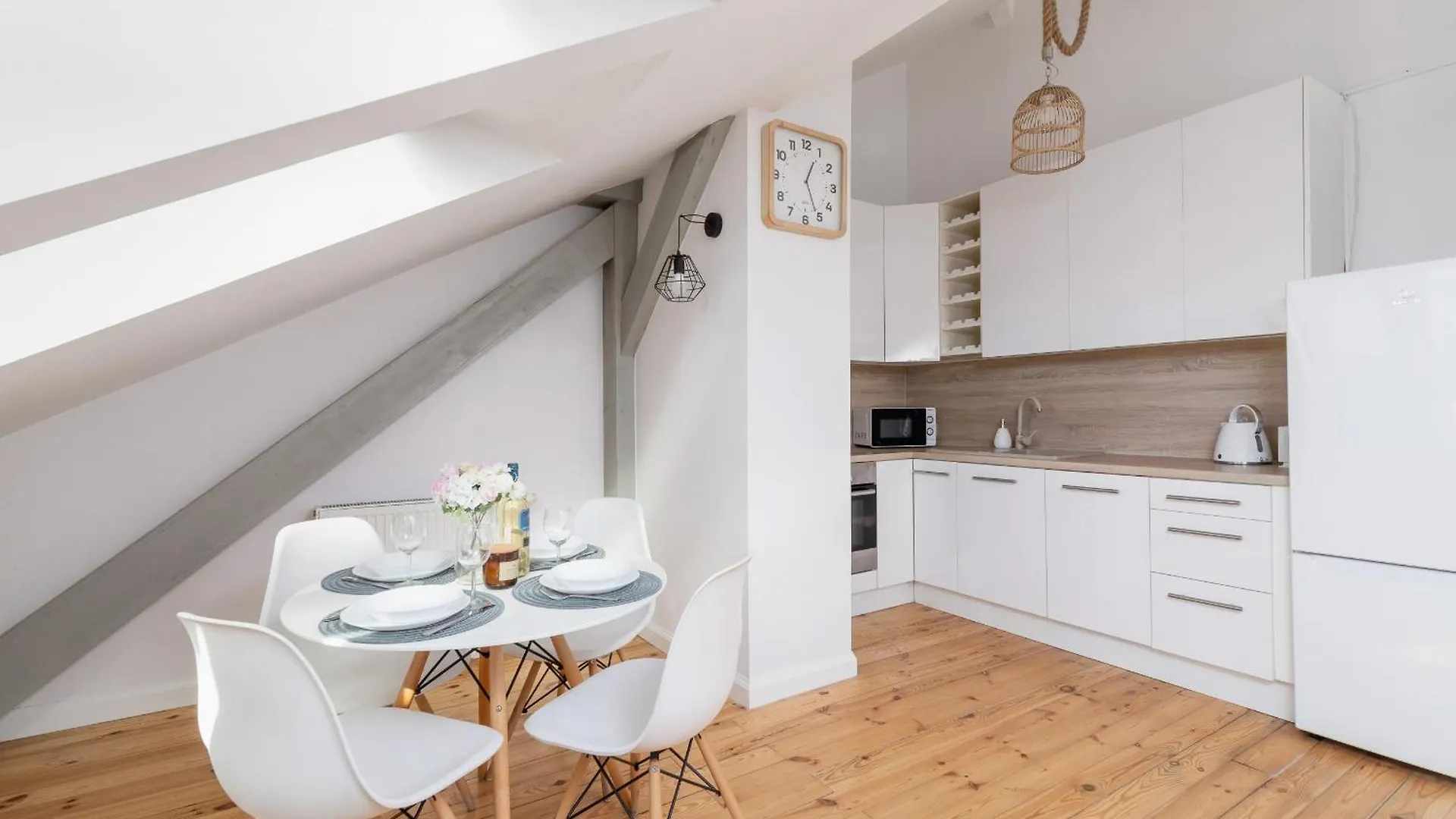 Starowislna Apartment With Ac & Pet-Friendly By Noclegi Renters Kraków